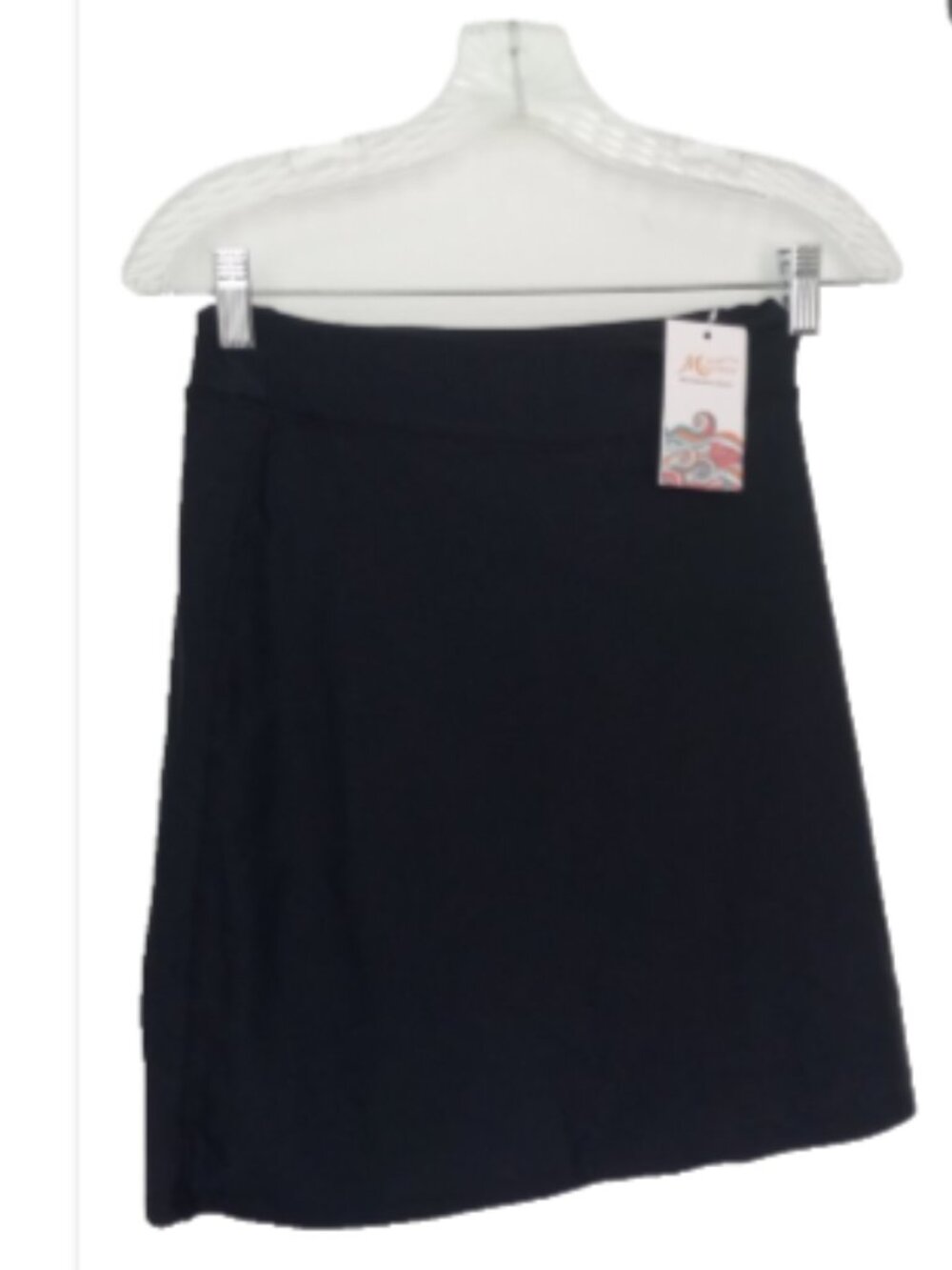 NWT Mioosuza Black Swim Skirt Size S UPF 50+ Built-In Shorts Skort